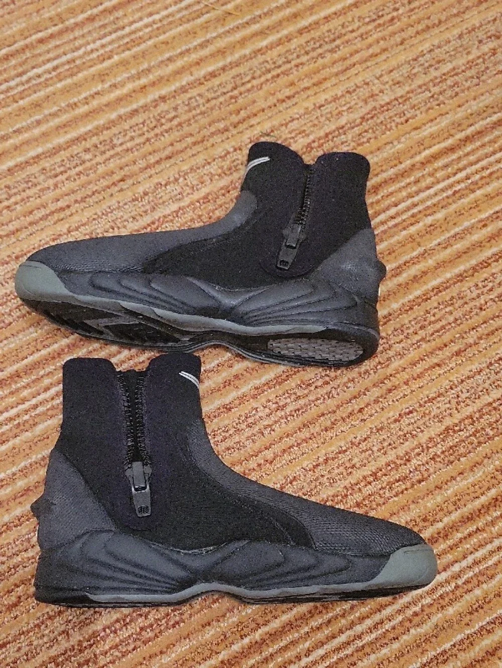 Mares Men's Black Neoprene Dive Boots - Rain & Snow Boot Size 11